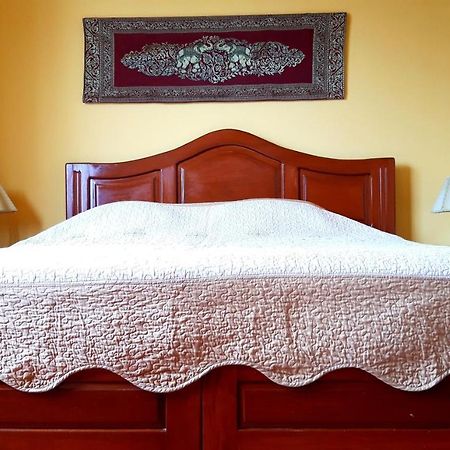Kanata Properties Lima Luaran gambar